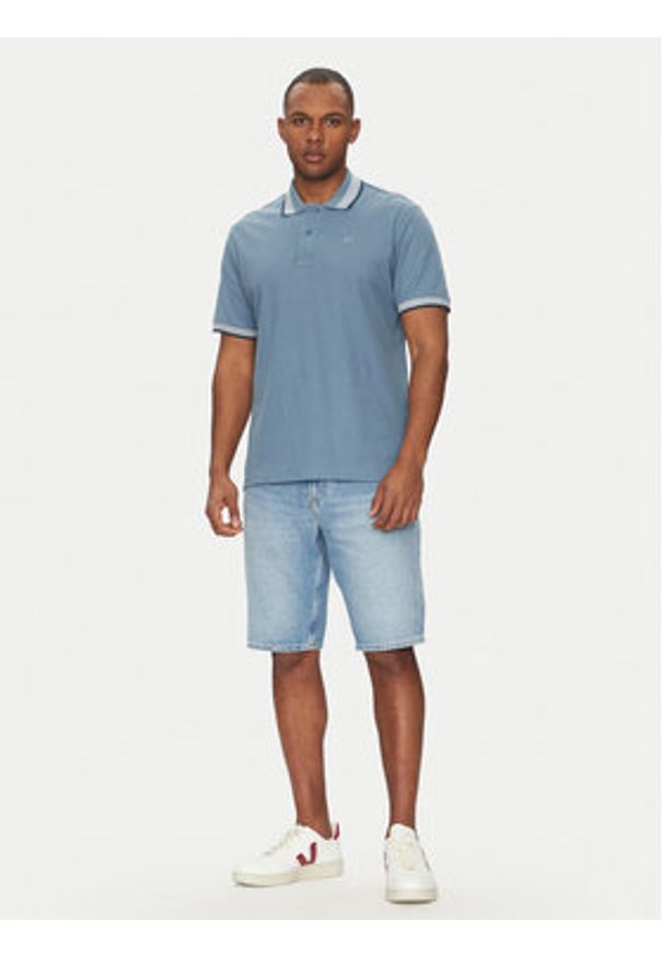 Blend Polo 20717916 Niebieski Regular Fit. Typ kołnierza: polo. Kolor: niebieski. Materiał: bawełna
