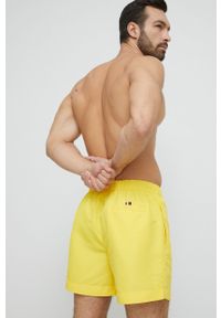 TOMMY HILFIGER - Tommy Hilfiger szorty kąpielowe kolor żółty. Kolor: żółty. Materiał: tkanina, poliester #4