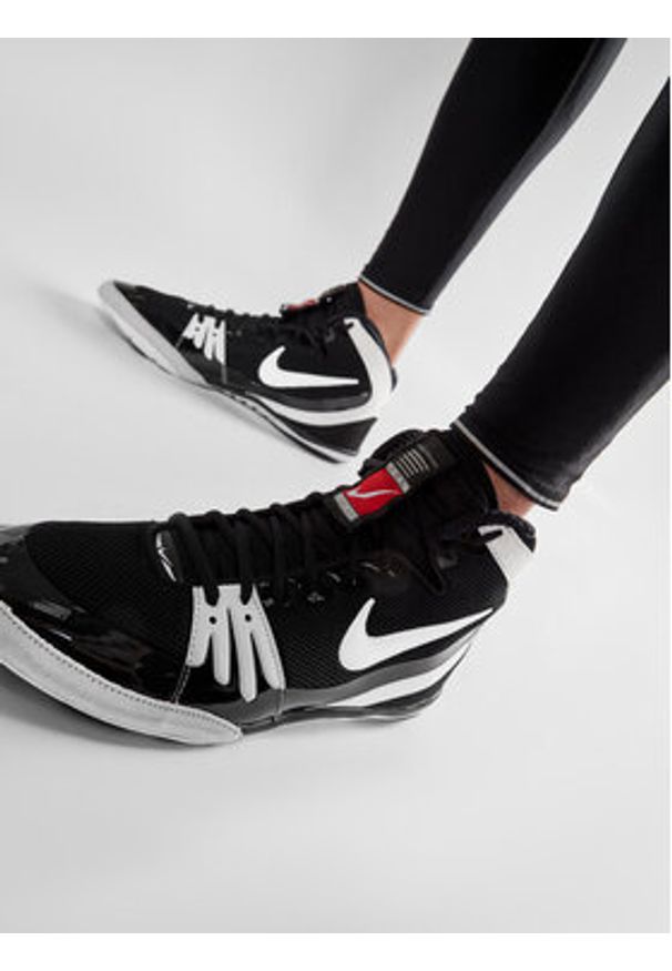 Nike Buty bokserskie Freek 316403 011 Czarny. Kolor: czarny. Materiał: materiał