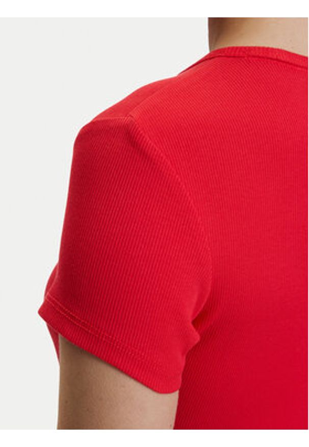 TOMMY HILFIGER - Tommy Hilfiger T-Shirt DW0DW17383 Czerwony Slim Fit. Kolor: czerwony. Materiał: bawełna