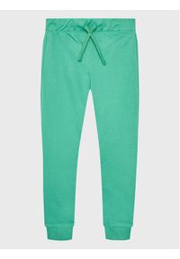 United Colors of Benetton - United Colors Of Benetton Spodnie dresowe 3BC1CF02M Zielony Regular Fit. Kolor: zielony. Materiał: bawełna, dresówka