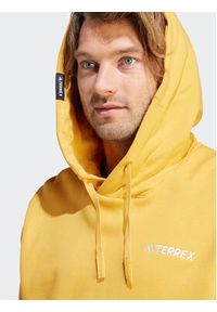 Adidas - adidas Bluza Terrex Logo IB2705 Żółty Regular Fit. Kolor: żółty. Materiał: bawełna #2