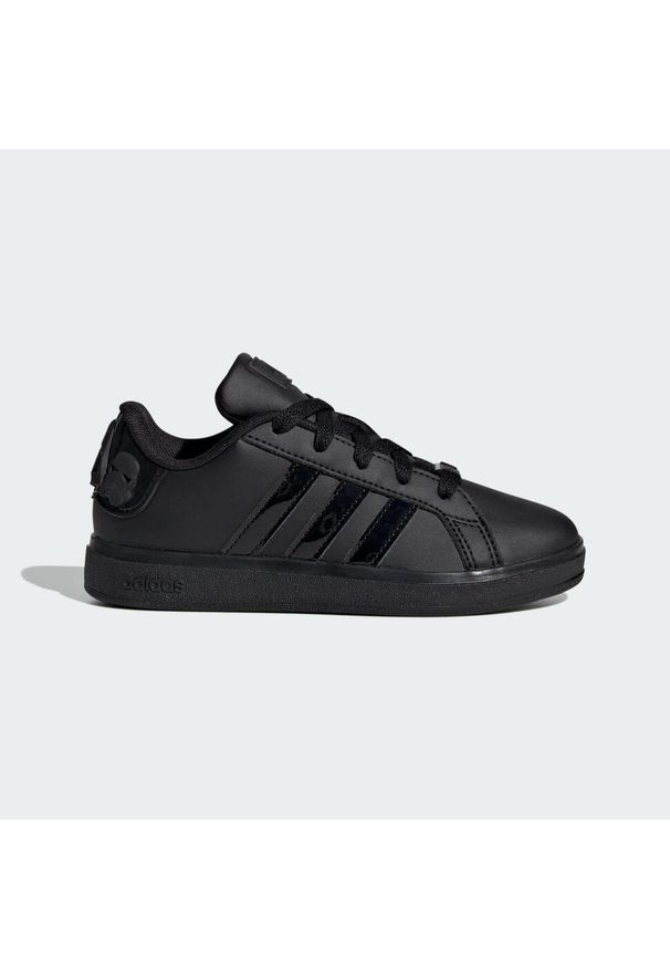 Buty Adidas Star Wars Grand Court 2.0 Kids. Kolor: czarny. Materiał: materiał. Wzór: motyw z bajki