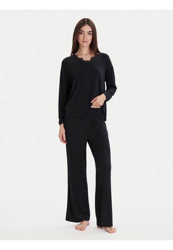 YSABEL MORA - Ysabel Mora Piżama 10773 Czarny Relaxed Fit. Kolor: czarny