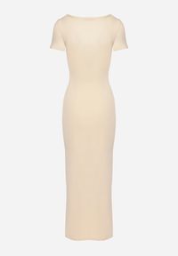 Born2be - Jasnobeżowa Taliowana Sukienka z Wiskozą z Marszczeniem Milasela. Kolor: beżowy. Materiał: wiskoza. Styl: klasyczny, elegancki #4