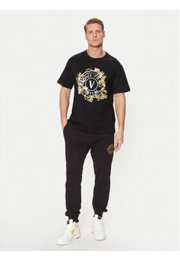 Versace Jeans Couture T-Shirt 78GAHC01 Czarny Regular Fit. Kolor: czarny. Materiał: bawełna