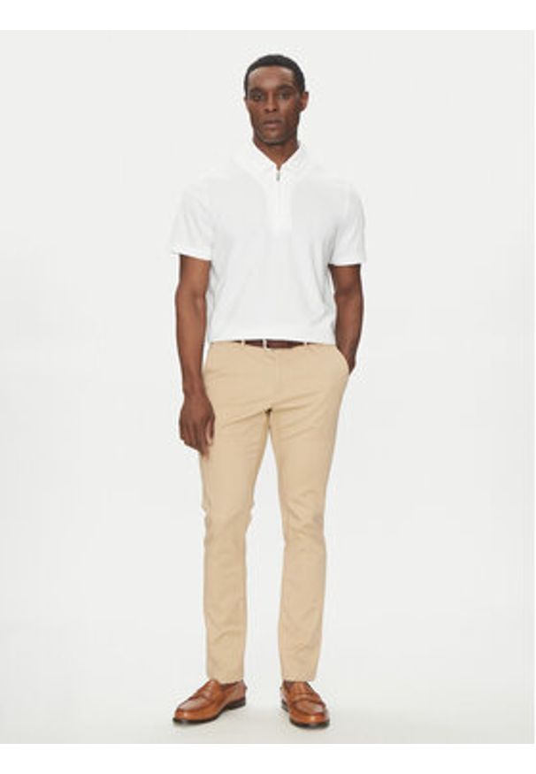 Michael Kors Polo CS552HOHFK Biały Regular Fit. Typ kołnierza: polo. Kolor: biały. Materiał: syntetyk, bawełna