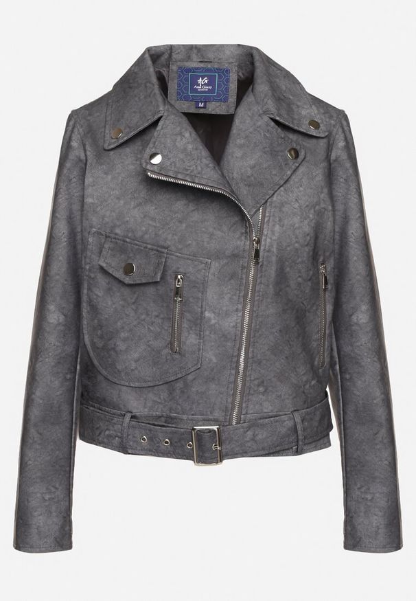 Born2be - Szara Kurtka Ramoneska z Kieszeniami i Paskiem z Klamrą Polvila. Okazja: na co dzień. Kolor: szary. Materiał: jeans. Długość rękawa: długi rękaw. Długość: długie. Styl: casual, klasyczny, elegancki, rockowy