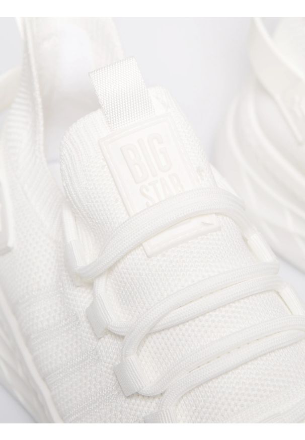 Big-Star - Sneakersy męskie białe RR174266 101. Okazja: na co dzień, na spacer. Kolor: biały. Materiał: tkanina. Sport: turystyka piesza