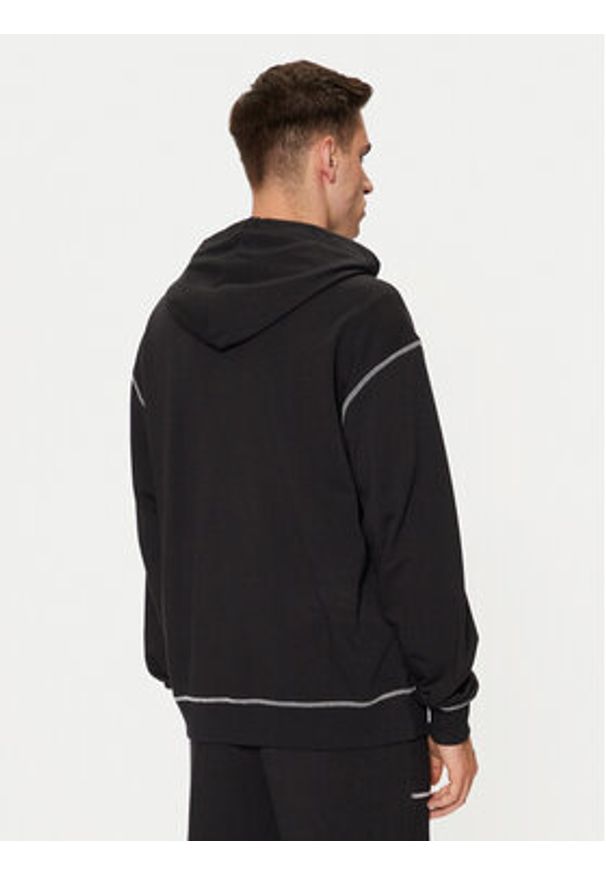 Guess Bluza U5RQ02 KCO31 Czarny Regular Fit. Kolor: czarny. Materiał: bawełna