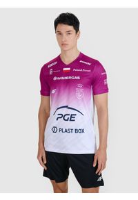 4f - 4F Koszulka meczowa replika domowa Liga Mistrzów CEV z sezonu 2024/25 męska 4F x Projekt Warszawa - multikolor L. Okazja: do domu. Typ kołnierza: dekolt w serek. Kolor: wielokolorowy. Materiał: dzianina, włókno, materiał, syntetyk. Wzór: gładki, nadruk, ze splotem. Styl: klasyczny, sportowy