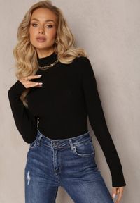 Renee - Czarny Sweter Golf z Ozdobnym Przeszyciem Dayshawn. Okazja: na co dzień. Typ kołnierza: golf. Kolor: czarny. Długość: długie. Wzór: aplikacja. Materiał: jeans. Długość rękawa: długi rękaw. Sezon: zima. Styl: elegancki, casual #4