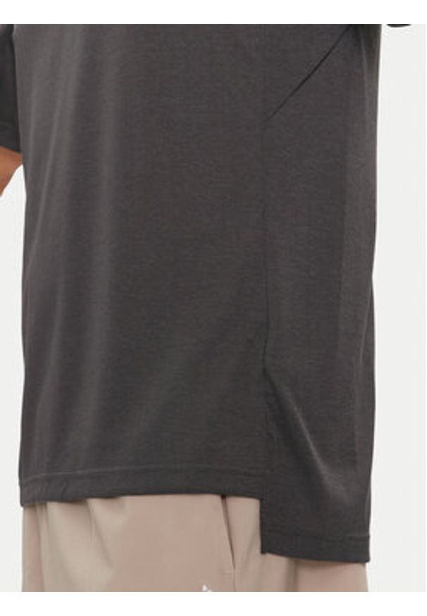 Adidas - adidas T-Shirt Terrex Multi T-Shirt HM4048 Czarny Regular Fit. Kolor: czarny. Materiał: syntetyk