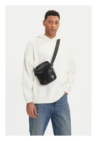 Pepe Jeans Saszetka Wolf Brant PM030875 Czarny. Kolor: czarny. Materiał: skóra #5
