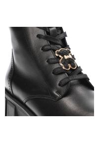 Czarne Botki CheBello Modne Skórzane Buty Damskie. Okazja: na spotkanie biznesowe. Kolor: czarny. Materiał: skóra. Sezon: wiosna, jesień. Styl: klasyczny, elegancki, biznesowy #6