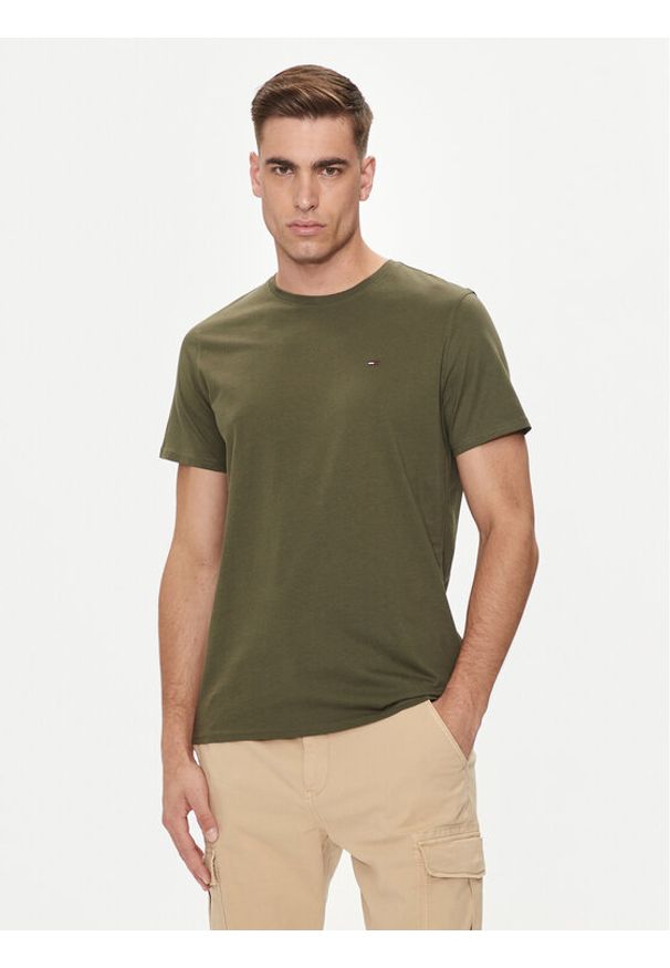Tommy Jeans T-Shirt DM0DM04411 Zielony Slim Fit. Kolor: zielony. Materiał: bawełna