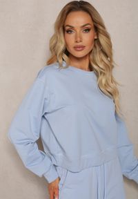 Renee - Jasnoniebieska Oversize Bluza z Bawełny o Krótkim Fasonie Sibolla. Kolor: niebieski. Materiał: bawełna. Długość: krótkie