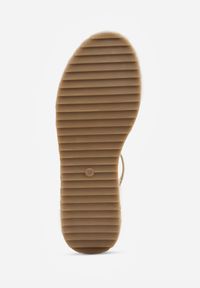 Born2be - Złote Sandały VICES na Grubej Plecionej Podeszwie Meztora. Okazja: na co dzień. Zapięcie: sprzączka. Kolor: złoty. Wzór: ażurowy. Sezon: lato. Styl: casual, klasyczny, elegancki #3