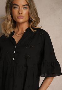 Renee - Czarna Rozkloszowana Sukienka Koszulowa z Bawełny Zdobiona Haftem i Falbanami Filarosa. Kolor: czarny. Materiał: bawełna. Wzór: aplikacja, haft. Sezon: lato. Typ sukienki: koszulowe. Styl: klasyczny #3