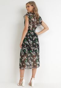 Born2be - Czarna Sukienka Gobney. Kolor: czarny. Materiał: wiskoza, materiał, tkanina. Długość rękawa: krótki rękaw. Wzór: kwiaty. Długość: midi #3