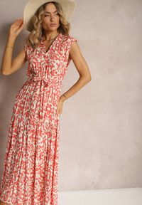 Renee - Różowa Sukienka z Wiskozy Zapinana na Guziki z Materiałowym Paskiem i Gumką w Pasie Isolia. Kolor: różowy. Materiał: materiał, wiskoza #4