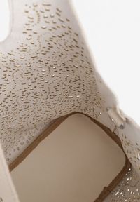 Renee - Beżowa Torebka Shopper z Ażurowym Wzorem i Dodatkową Saszetką Merabella. Kolor: beżowy. Wzór: ażurowy. Styl: elegancki, biznesowy, casual #3