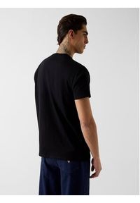 Guess T-Shirt 182433 Czarny Classic Fit. Kolor: czarny #5