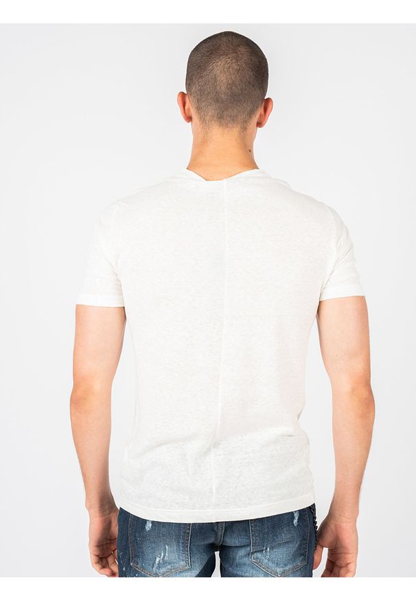 Xagon Man T-Shirt "Lino" | P2308 2JX 2405 | Mężczyzna | Kremowy. Okazja: na co dzień. Kolor: kremowy. Materiał: bawełna, len. Styl: casual