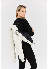 Invicta - INVICTA Kremowa puchowa kurtka damska Isidore, Rozmiar L. Kolor: biały. Materiał: puch #5