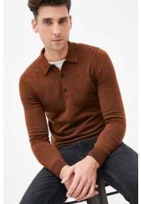 Sisley Sweter z domieszką wełny męski kolor brązowy. Okazja: na co dzień. Kolor: brązowy. Materiał: wełna. Długość rękawa: długi rękaw. Długość: krótkie. Wzór: melanż. Styl: casual
