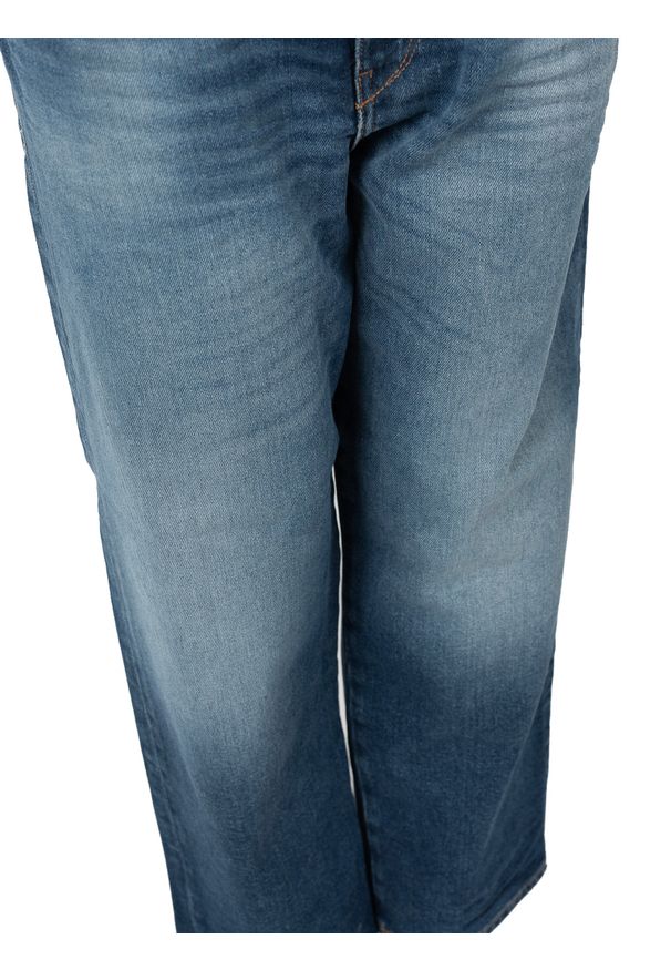 Diesel Jeansy "2016 D-Air"" | A03618-0NFAJ | Kobieta | Niebieski. Kolor: niebieski. Długość: do kostek. Sezon: lato. Styl: klasyczny, elegancki