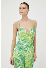 GESTUZ - Gestuz top kolor zielony wzorzysta. Okazja: na co dzień. Kolor: zielony. Materiał: tkanina, materiał, wiskoza. Długość rękawa: na ramiączkach. Styl: casual #1