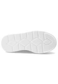 Białe Sneakersy Filippo Modne Obuwie Damskie. Okazja: na co dzień. Zapięcie: sznurówki. Kolor: biały. Materiał: skóra. Szerokość cholewki: normalna. Wzór: ażurowy. Obcas: na platformie. Styl: klasyczny, sportowy, casual