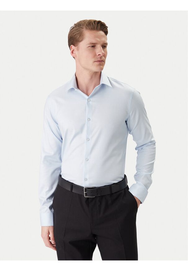 Calvin Klein Koszula LV019EU090 Niebieski Slim Fit. Kolor: niebieski. Materiał: bawełna