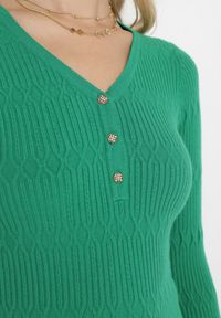 Born2be - Zielony Sweter z Prążkowanej Dzianiny Roche. Kolor: zielony. Materiał: prążkowany, dzianina. Styl: klasyczny