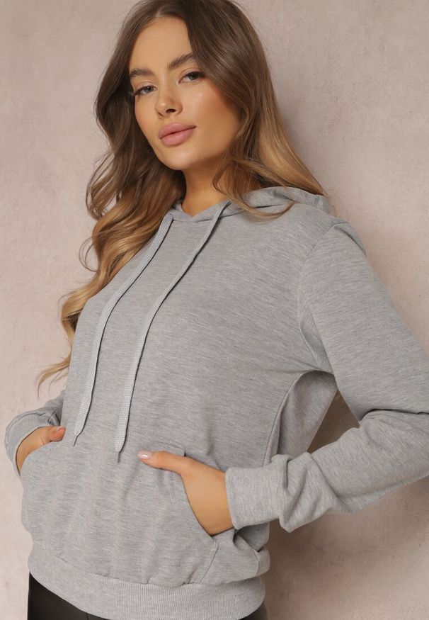 Renee - Szara Bluza z Kapturem Lemine. Typ kołnierza: kaptur. Kolor: szary. Materiał: dzianina, wiskoza. Długość rękawa: długi rękaw. Długość: długie