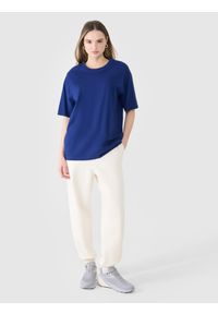 4f - 4F T-shirt oversize gładki damski - granatowy L. Okazja: na co dzień. Kolor: niebieski. Materiał: bawełna, dzianina, jersey. Długość rękawa: krótki rękaw. Długość: krótkie. Wzór: gładki. Styl: klasyczny, casual, sportowy #2