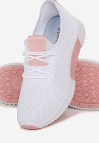 Born2be - Biało-Różowe Buty Sportowe Arawen. Wysokość cholewki: przed kostkę. Nosek buta: okrągły. Kolor: biały. Materiał: tkanina. Szerokość cholewki: normalna. Sezon: wiosna #5