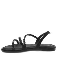 Czarne Sandały Tamaris Eleganckie Buty Damskie. Okazja: na co dzień. Zapięcie: pasek. Kolor: czarny. Materiał: jeans, skóra ekologiczna. Wzór: paski, aplikacja. Sezon: lato. Obcas: na płaskiej podeszwie. Styl: elegancki #6