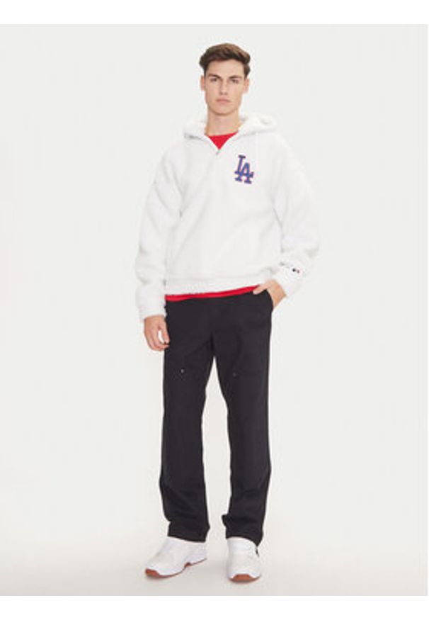 Champion Spodnie materiałowe 220506 Czarny Straight Leg. Kolor: czarny. Materiał: bawełna