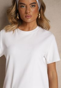 Renee - Biały Klasyczny T-shirt z Grubszej Bawełny Tiavone. Okazja: na co dzień. Kolor: biały. Materiał: bawełna. Styl: klasyczny #4