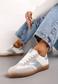 Renee - Biało-Srebrne Sneakersy Tenisówki z Klasycznym Sznurowaniem Norio. Kolor: biały. Materiał: jeans