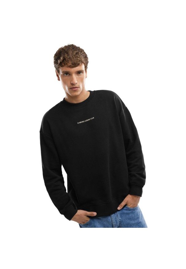 SIROKO - Męska bluza z bawełny organicznej Lifestyle Siroko Relax Black. Kolor: czarny. Materiał: bawełna. Długość rękawa: długi rękaw. Długość: długie