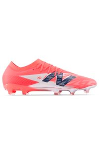 Korki męskie New Balance FURON PRO FG V8 SF2FMP8 – czerwone. Kolor: czerwony. Materiał: materiał, syntetyk, nylon. Szerokość cholewki: normalna. Wzór: jodełka. Sport: piłka nożna