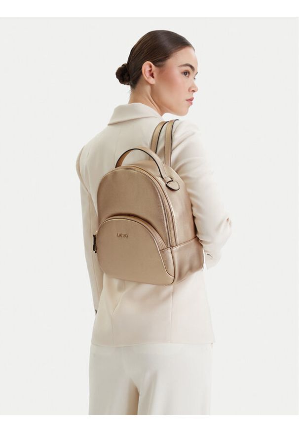 Liu Jo Plecak AA6209 E1012 Złoty. Kolor: złoty. Materiał: skóra
