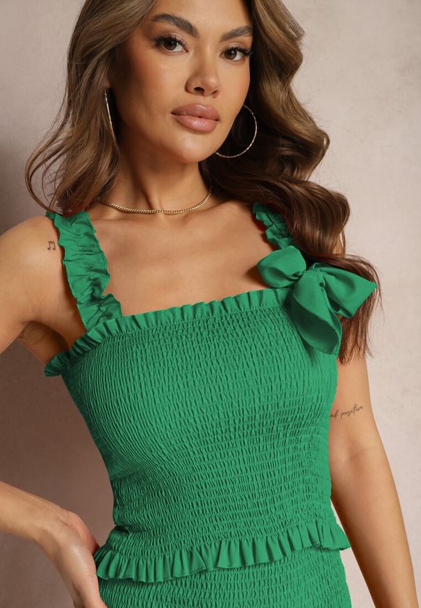 Renee - Zielony Elastyczny Komplet Bodycon Spódniczka Mini i Top z Kokardką Telliade. Kolor: zielony