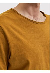 Selected Homme T-Shirt Morgan 16071775 Brązowy Regular Fit. Kolor: brązowy. Materiał: bawełna #5