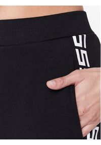 Guess Spodnie dresowe Evelina V3RB10 K68I3 Czarny Regular Fit. Kolor: czarny. Materiał: bawełna, dresówka #6