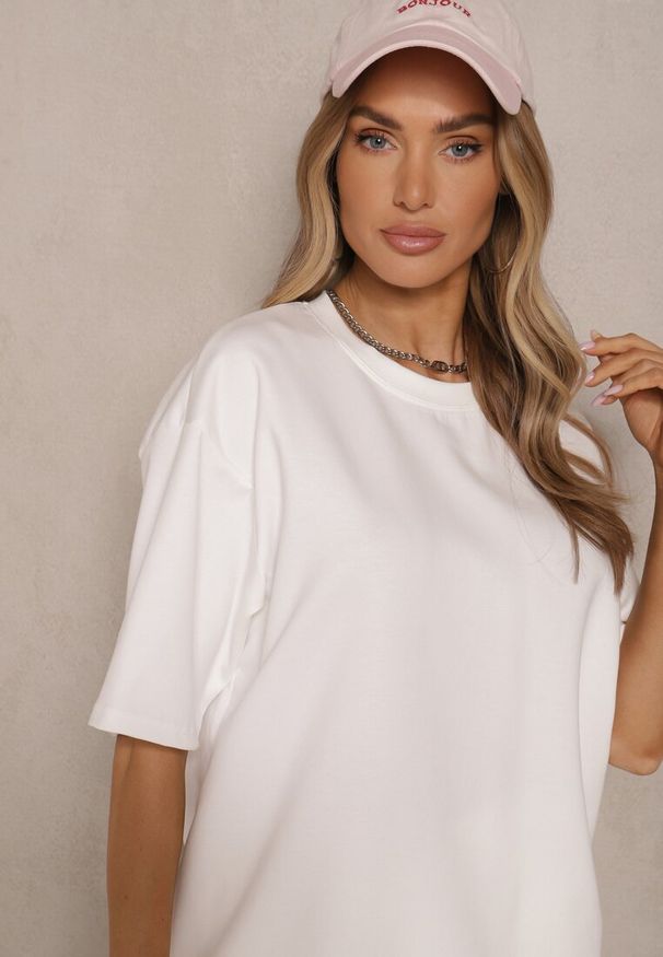 Renee - Biały Basicowy T-shirt z Bawełną Meronissea. Okazja: na co dzień. Kolor: biały. Materiał: bawełna. Styl: klasyczny, casual