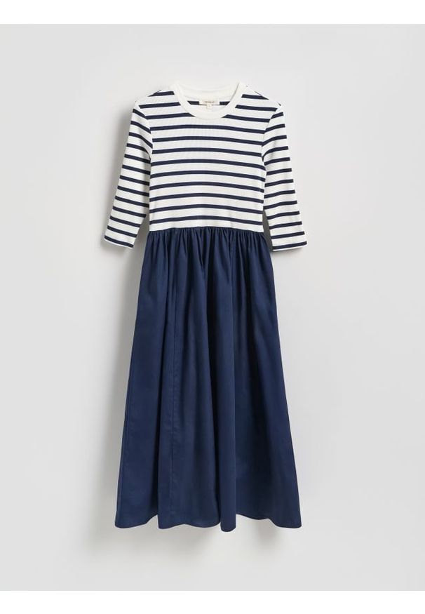 Reserved - Bawełniana sukienka midi - wielobarwny. Materiał: bawełna. Długość: midi